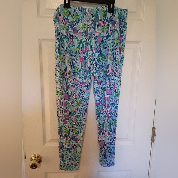 Lilly Pulitzer PJ Set Top XXL Bottom L - Picture 8 of 10